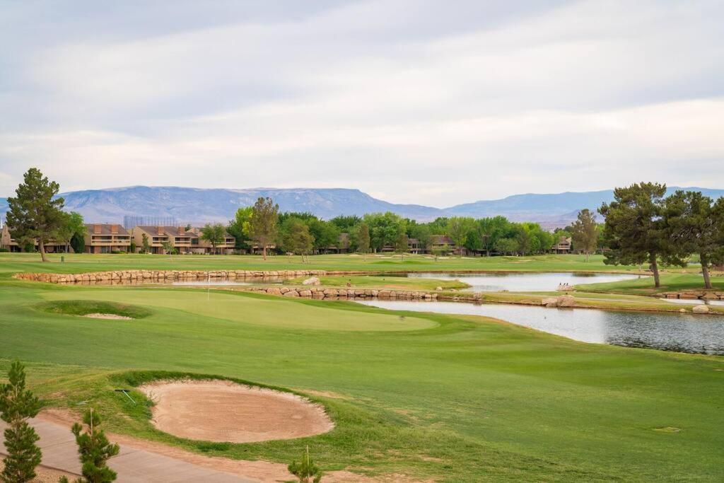 Villa 22 A Fairway To Heaven, Brand New Listing! Stunning Views! St. George Buitenkant foto